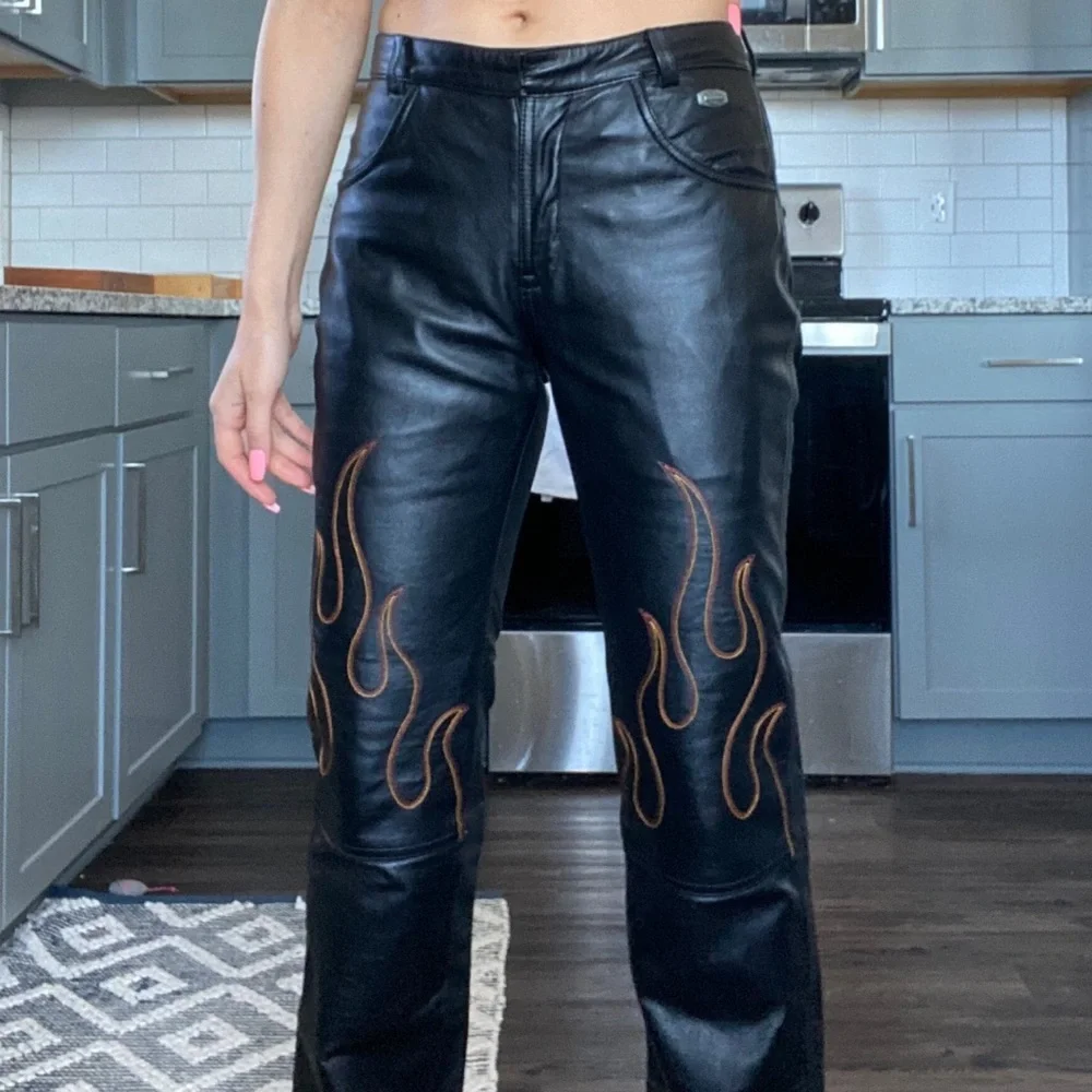 Rare vintage leather Harley Davidson flames pants black motorcycle orange - Picture 4 of 10